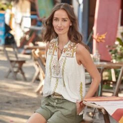 Briarsong Top, Petite -Abigail Fashion Store 0cc564c3 b77f 402b 82be b8b818c0f6dc