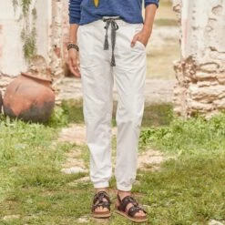 Jolienne Twill Joggers -Abigail Fashion Store 1975c06a 0bed 4394 8373 2b1e5ecd4d75