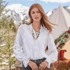 Broderie Top -Abigail Fashion Store 2812464e 21bb 4010 82fa 94f1a4a828cf