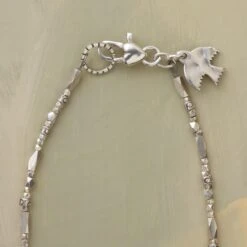Scintillating Silver Necklace -Abigail Fashion Store 3573abba 0e75 4736 b913 873e89ab2c22