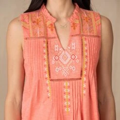 Briarsong Top -Abigail Fashion Store 3b00c2e6 25d6 45a3 9f79 eccdf462c53f