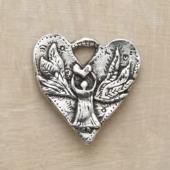 Guardian Heart Charm -Abigail Fashion Store 69154c3a 3e00 4985 8c13 ba99cbbdee40