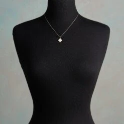 Satin And Diamond Necklace -Abigail Fashion Store 7002842c 8d63 4ad6 8c88 f5abddd1d108
