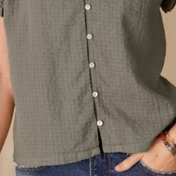 Elly Top -Abigail Fashion Store 93935f17 ea55 4e79 9b91 d6cfd0f7c26d