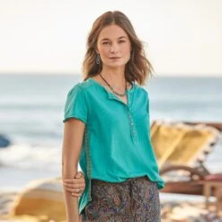 Perfect Memories Top, Petite -Abigail Fashion Store 9bbf8068 ac94 4a62 945f c67e2dd1df50