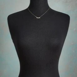 Fringe Of Diamonds Necklace -Abigail Fashion Store 9c0cda15 7694 4383 8572 763d82f5eb41