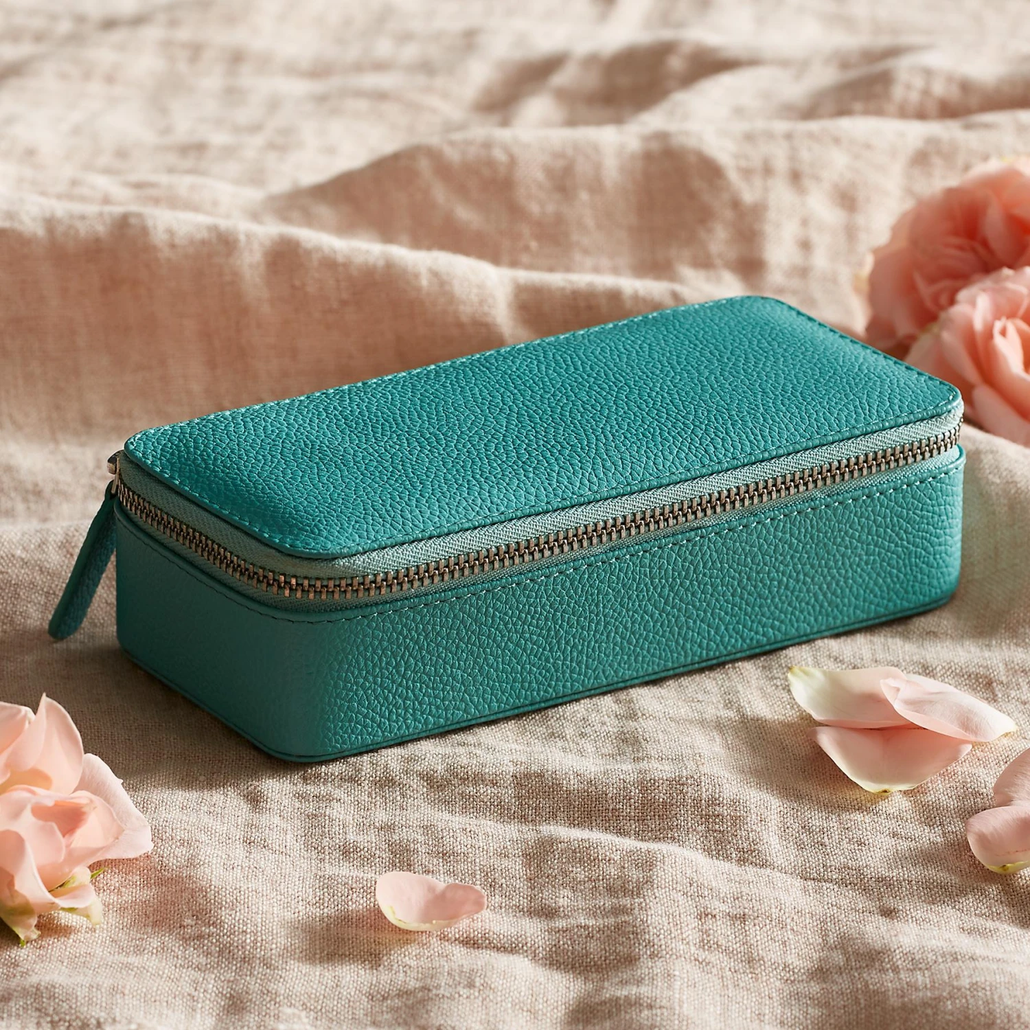 Perfect Statement Jewelry Case, Large 4 Perfect Statement Jewelry Case, Large - Image 2