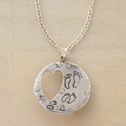 Everlasting Love Necklace
