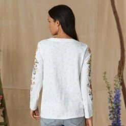 Veronique Tee, Petite -Abigail Fashion Store ea6bb4c3 8baa 43dd a45d 6c204a7a7c41