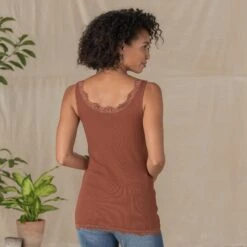 Jemma Sweet Camisole -Abigail Fashion Store ee5a57c5 c34c 4ac6 b95f eb3b21101b37