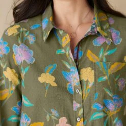 Floral Voyage Shirt, Petite -Abigail Fashion Store fe5b2135 52a4 484b afda b5152d9e8ce8